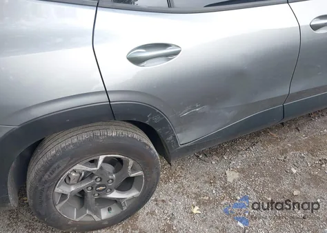 2025 Chevrolet Trax Fwd Lt from USA, damaged, VIN KL77LHEP4SC065734